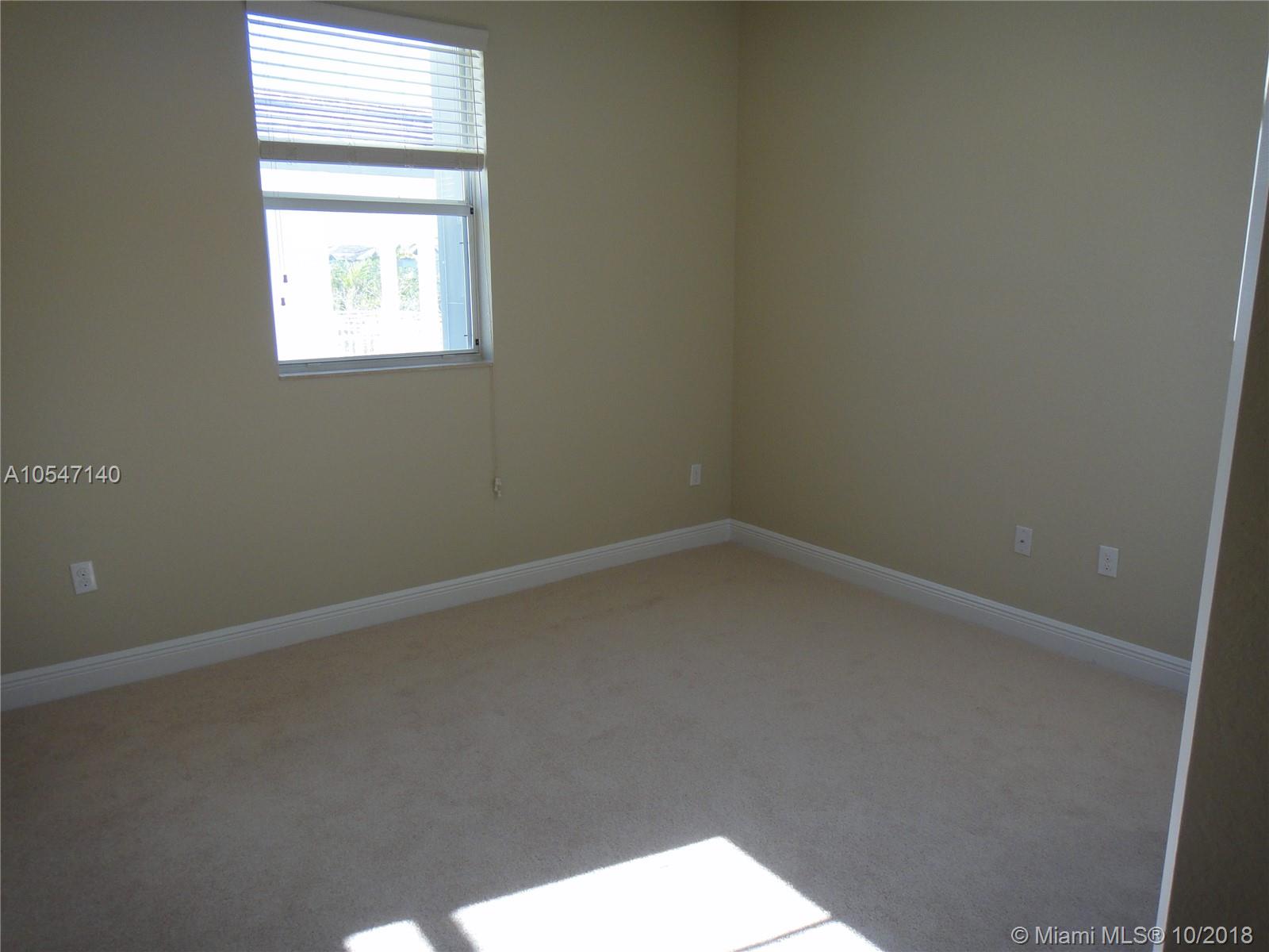 ARUBA AT OASIS - Residential Lease