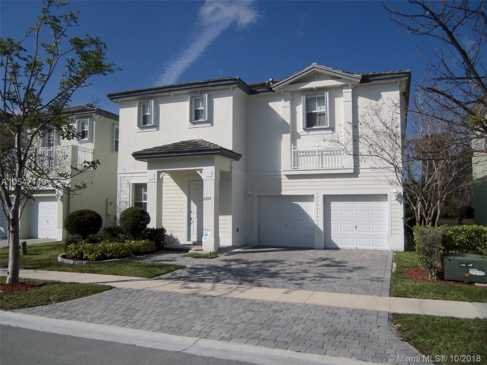 ARUBA AT OASIS - Residential Lease