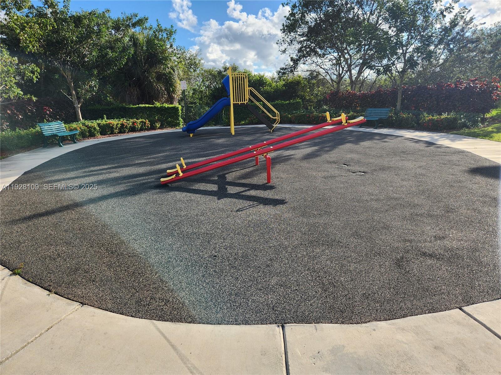 HAMILTON PLACE - Residential