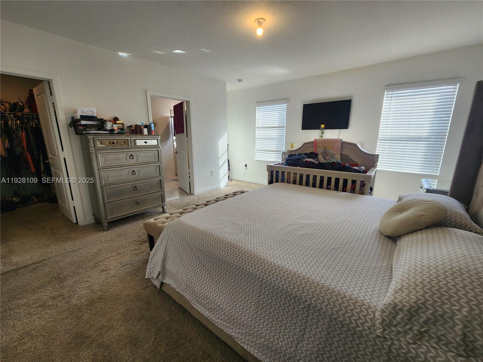 HAMILTON PLACE - Residential