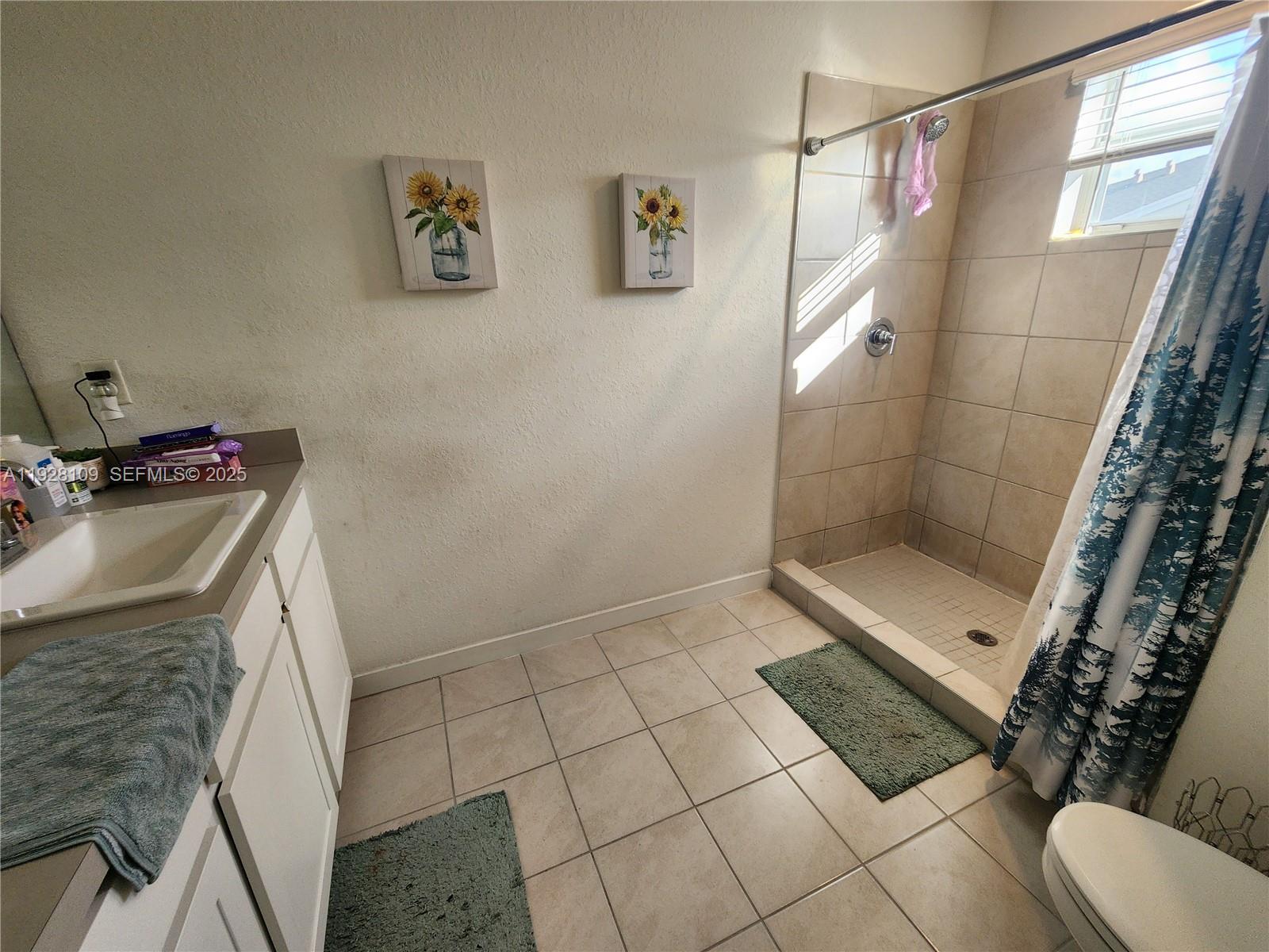 HAMILTON PLACE - Residential