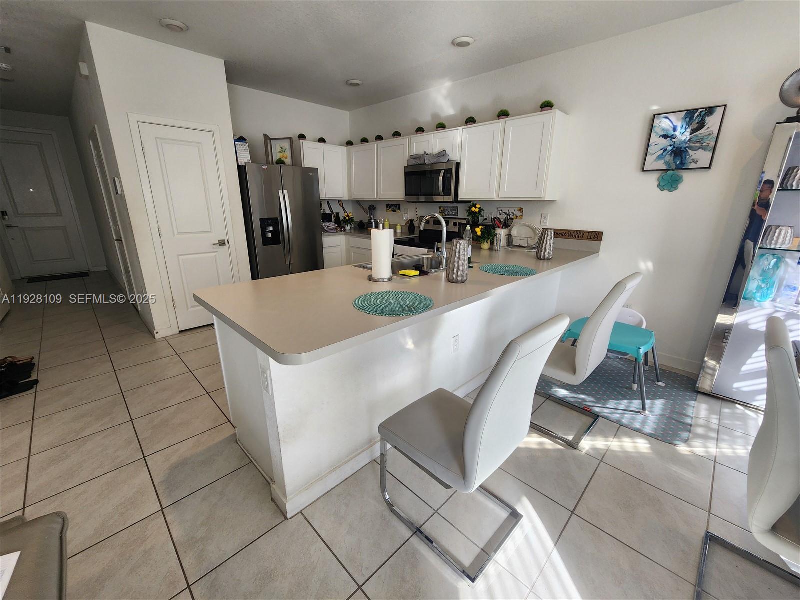 HAMILTON PLACE - Residential