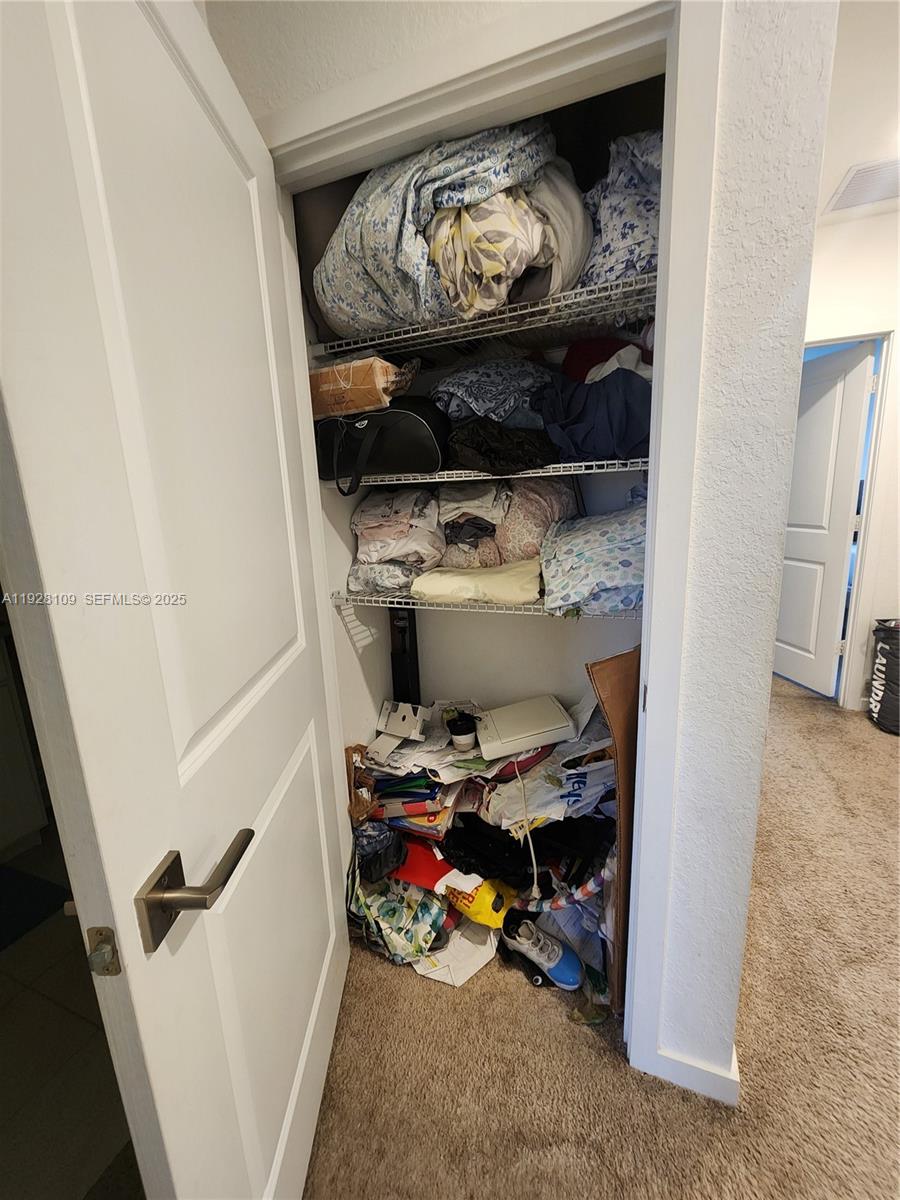 HAMILTON PLACE - Residential