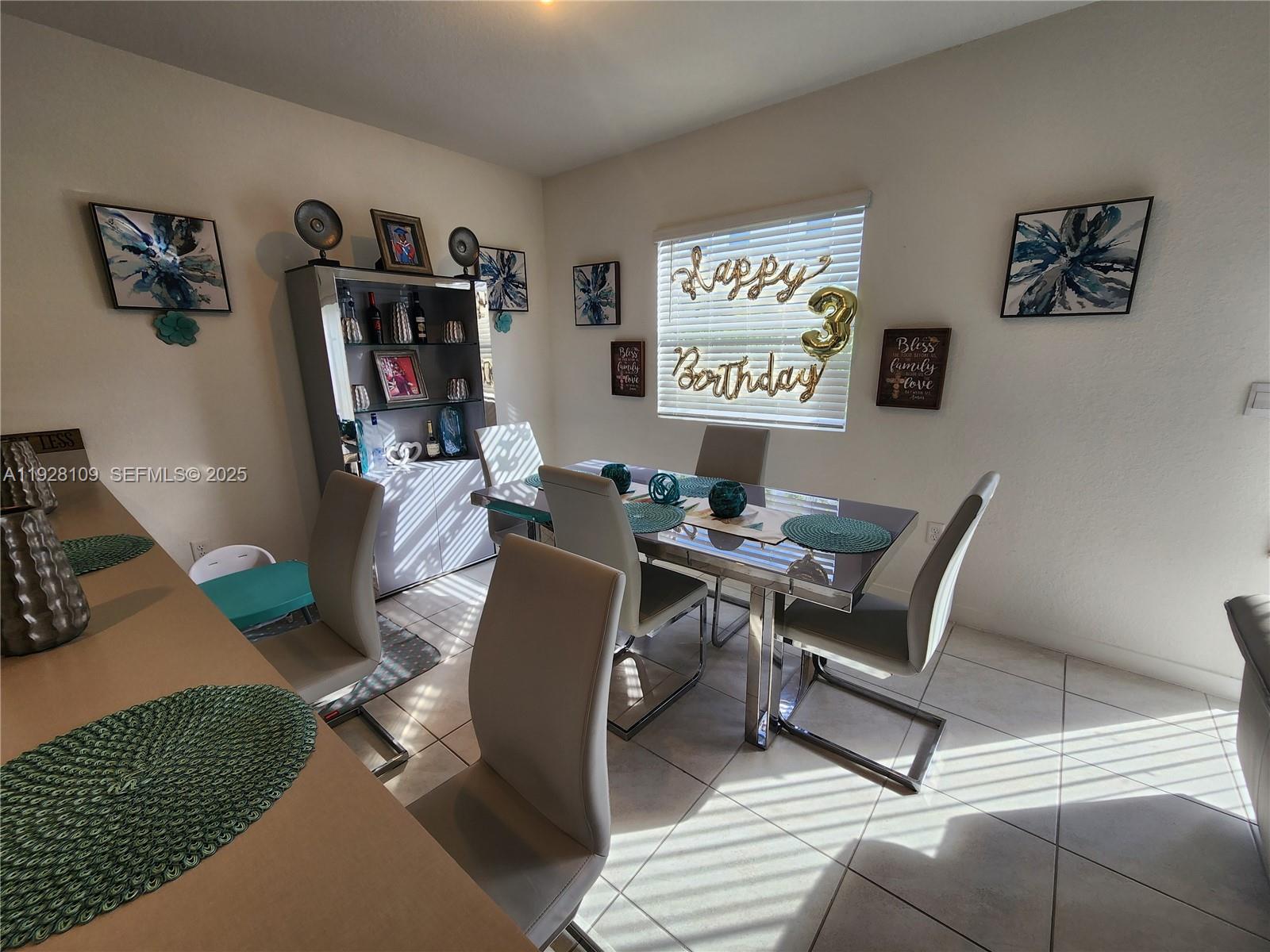 HAMILTON PLACE - Residential