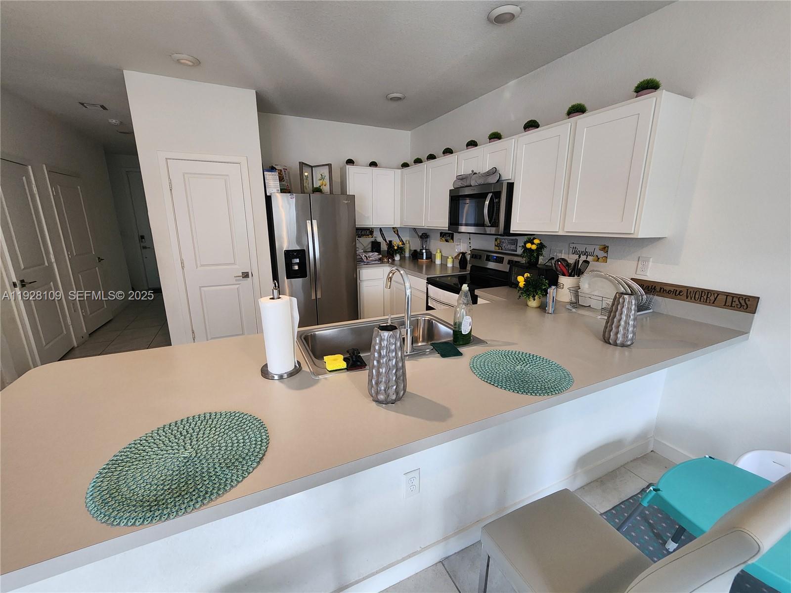 HAMILTON PLACE - Residential