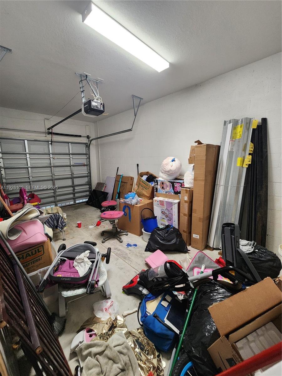 HAMILTON PLACE - Residential