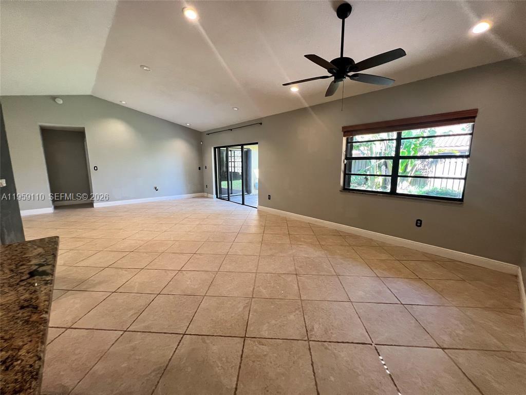 HAWKES BLUFF - Residential Lease