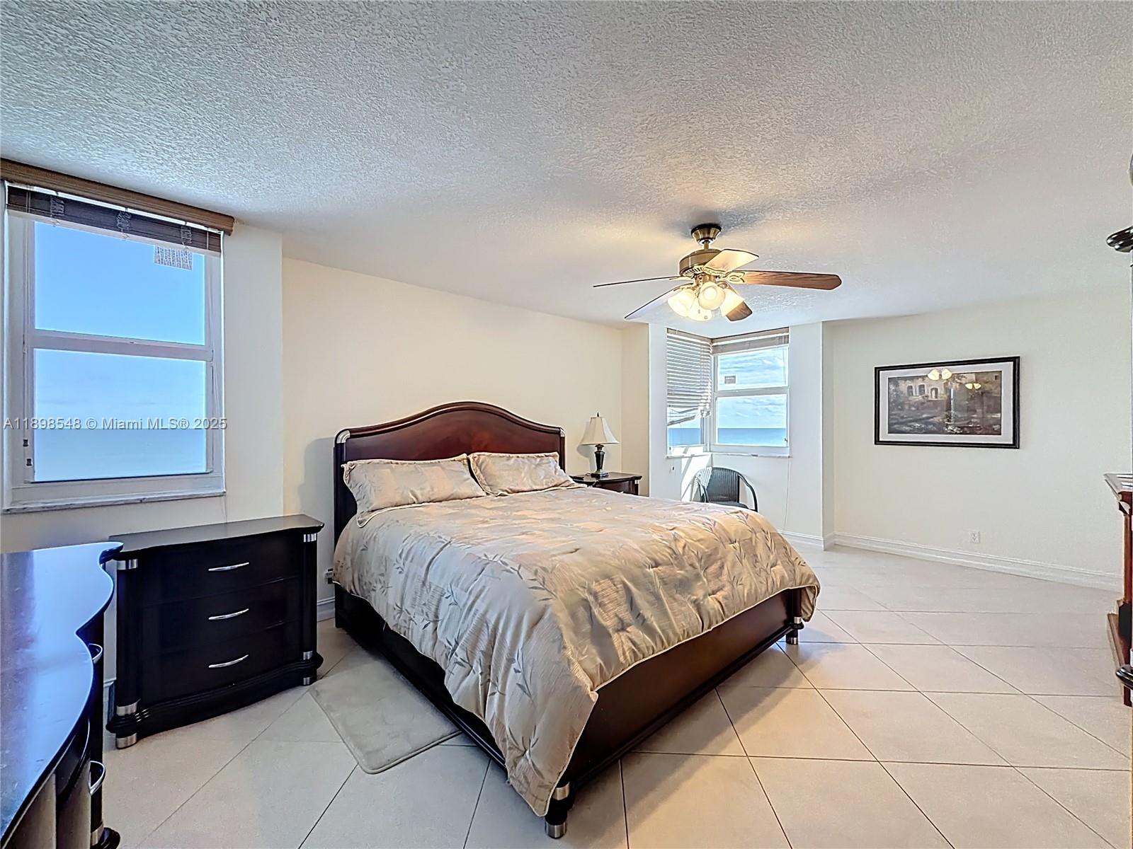 LA MER ESTATES EAST CONDO - Residential Lease