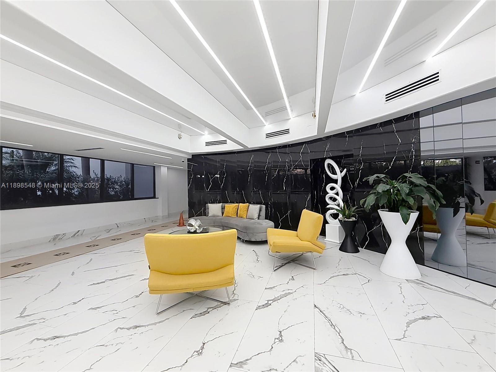 LA MER ESTATES EAST CONDO - Residential Lease