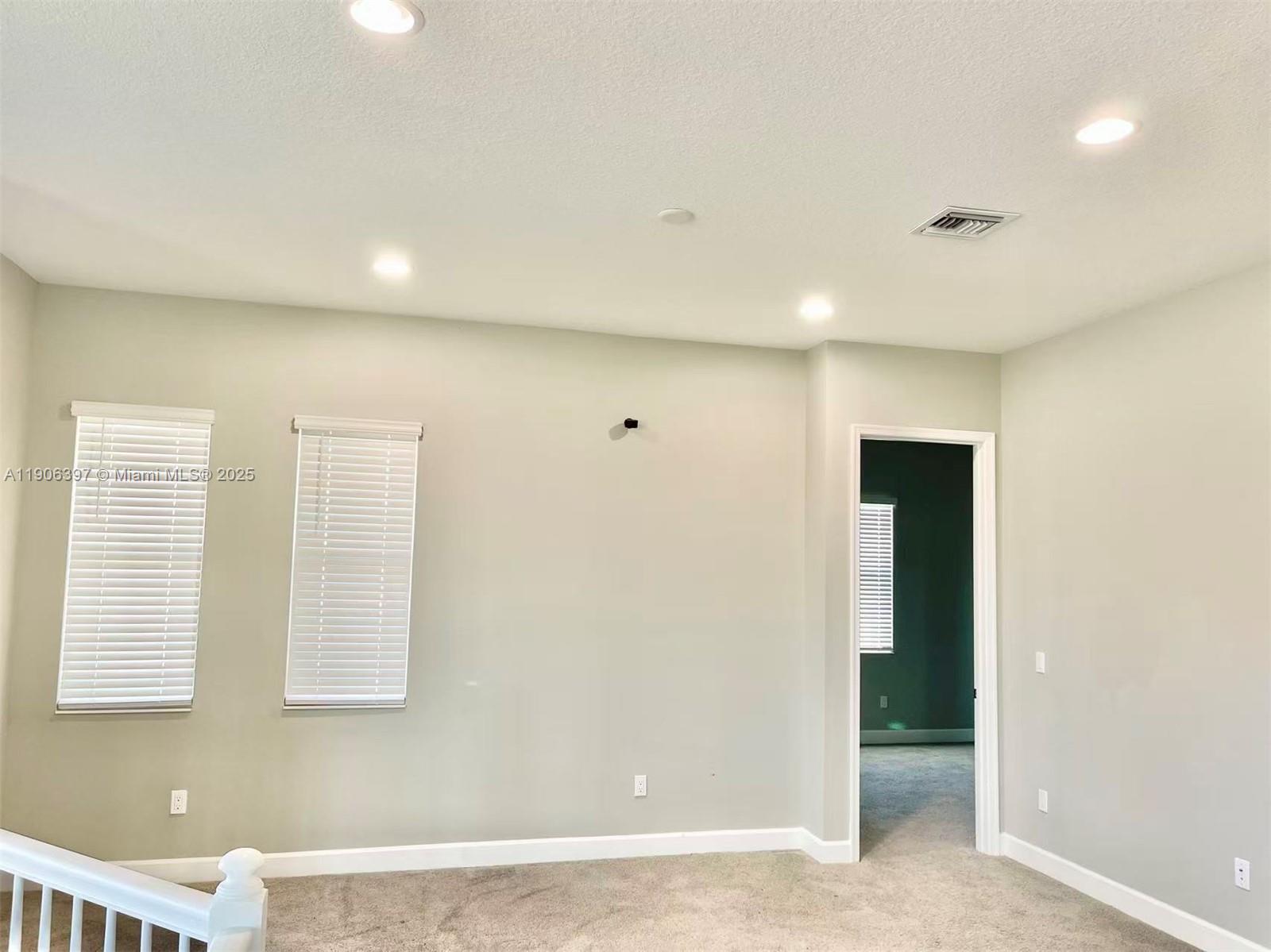 ORCHARDS OF WESTLAKE - Residential Lease