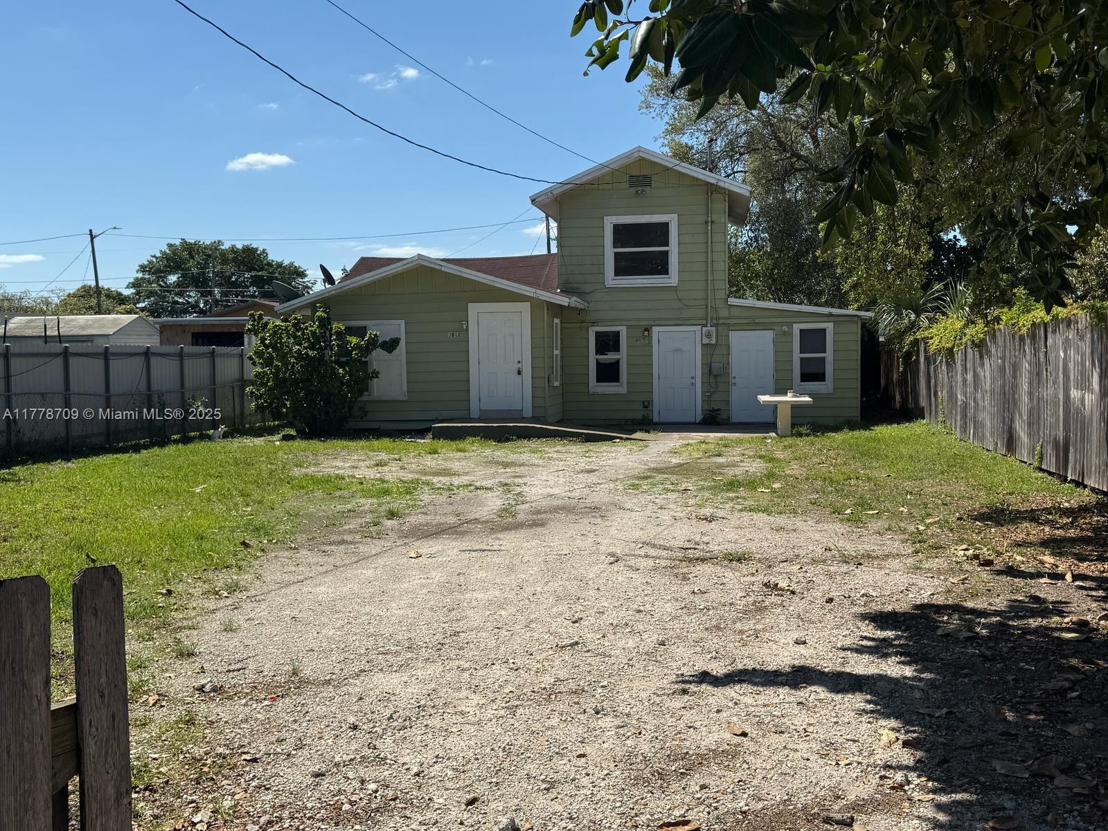 Property for Sale at 1612 Nw 51st Ter, Miami, Broward County, Florida - Bedrooms: 4 
Bathrooms: 1  - $385,000