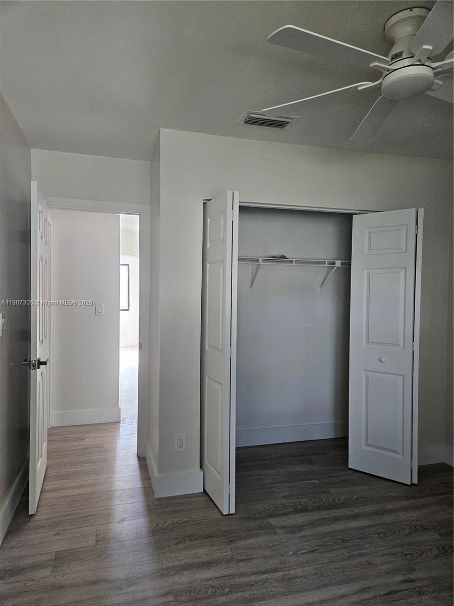 PEMBROKE POINTE SECTION T - Residential Lease