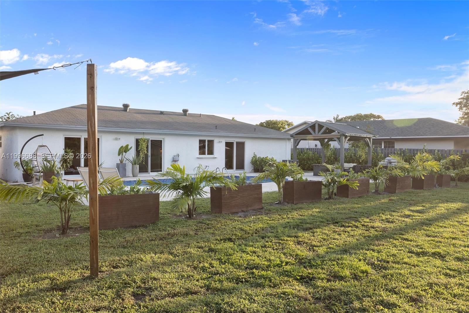 ORANGE TREE HOMES - Residential