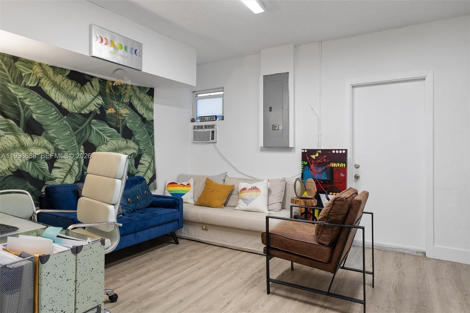 ORANGE TREE HOMES - Residential