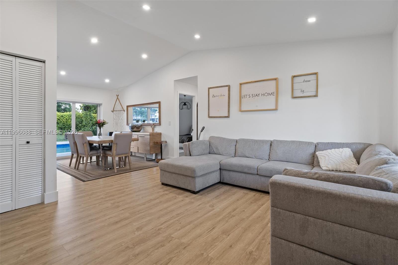 ORANGE TREE HOMES - Residential