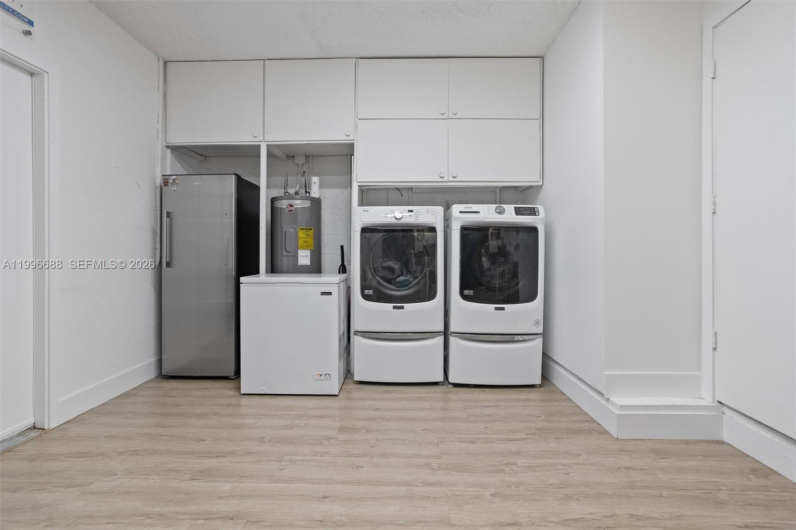 ORANGE TREE HOMES - Residential