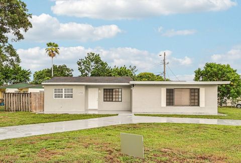 Photo of 6546 SW 21st St, Miramar, FL 33023 (MLS # A11863904)