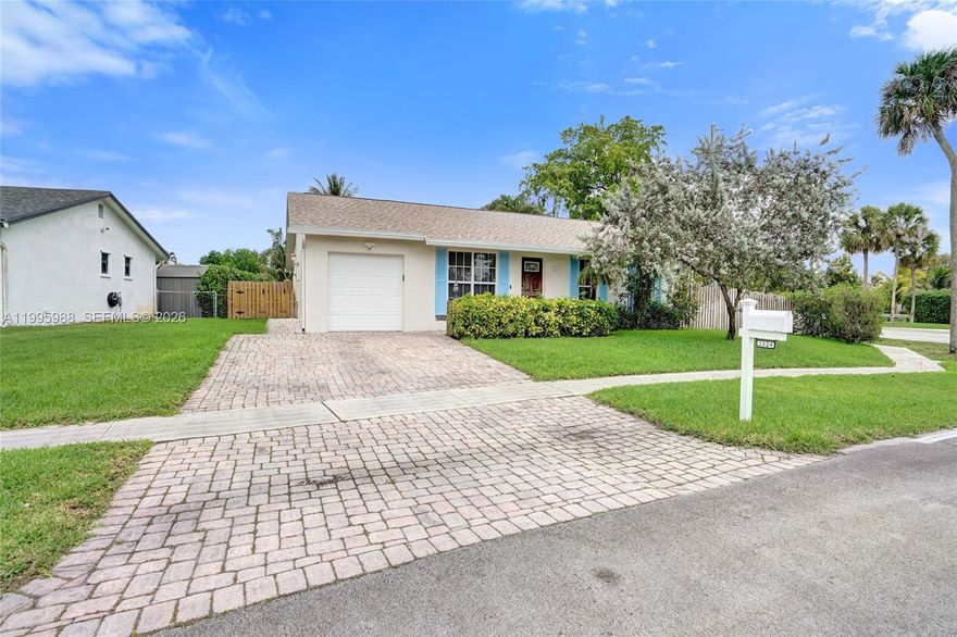 Take a walk through this home with our INTERACTIVE 3D VIRTUAL TOUR and Video. This home has it all. Nicely upgraded and move-in ready. Waterfront with access to a large lake. HURRICANE WINDOWS throughout. NEW ROOF (2024), A/C (2025), Water Heater (2024). Large fenced side yard to park your RV or BOAT! Updated KITCHEN with SS Appliances, Granite counter tops, and eat-in counter.  Come check it out in person on Sunday, April 12th from 3:00 to 4:00pm.