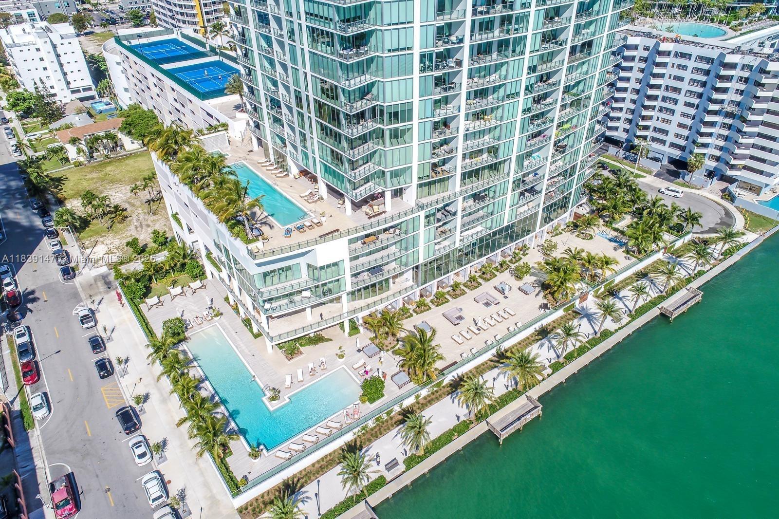 BISCAYNE BEACH CONDO - Residential