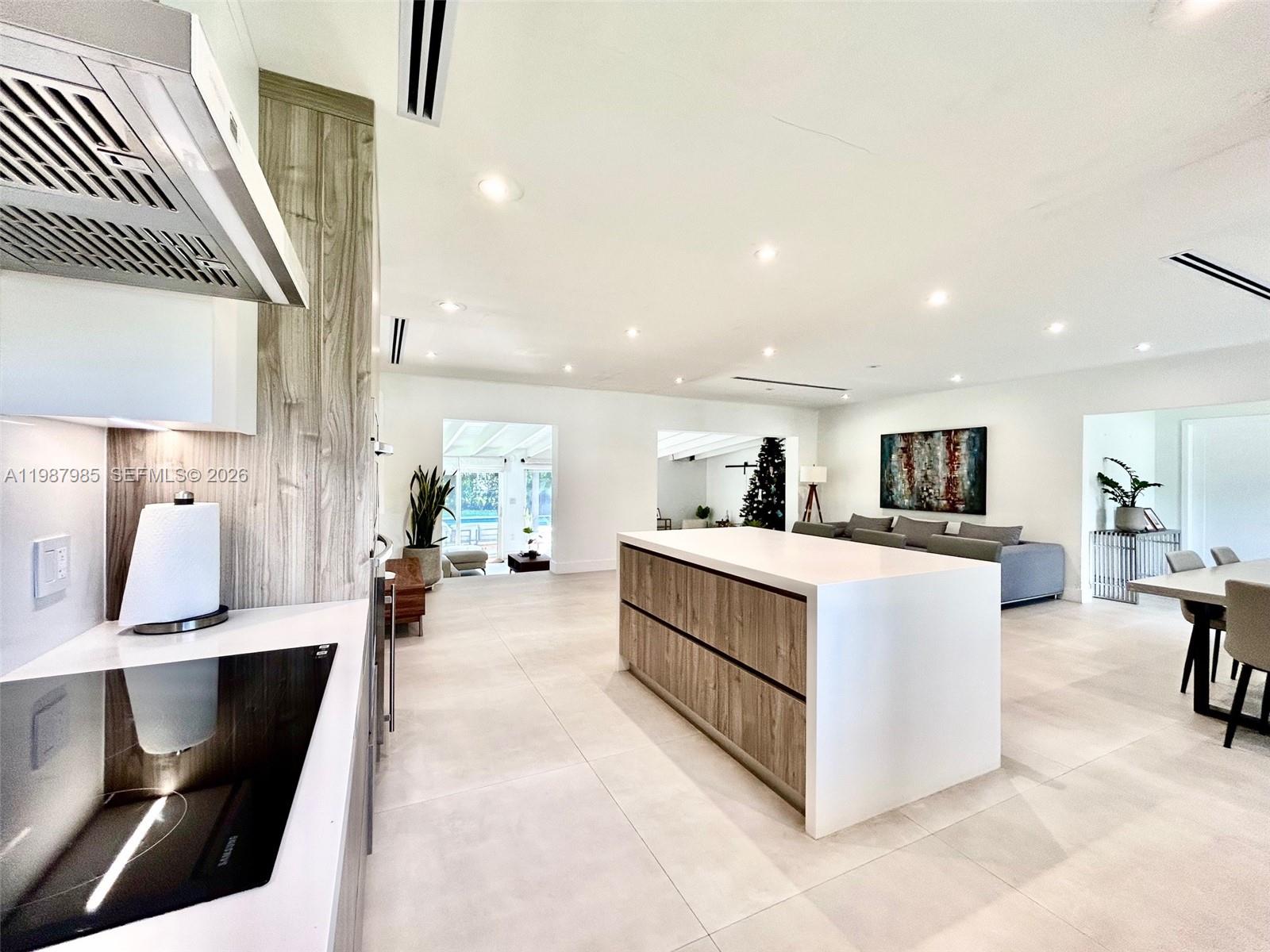 KENDAL RANCHES - Residential