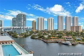 Stunning Two-Story Waterfront Residence at the new 400 Sunny Isles Condo in Sunny Isles Beach. Unit is very
spacious, top of the line appliances, marble floors throughout, electric shades, enclosed den with sliding doors,
custom made walk-in closet, open kitchen with European Cabinetry, 400 Sunny Isles offers World-class amenities:
Infinity pool, Jacuzzi, Spa, Fitness center, Private Marina, bar, tennis. Walking from sunny isles beach, pets
welcome.