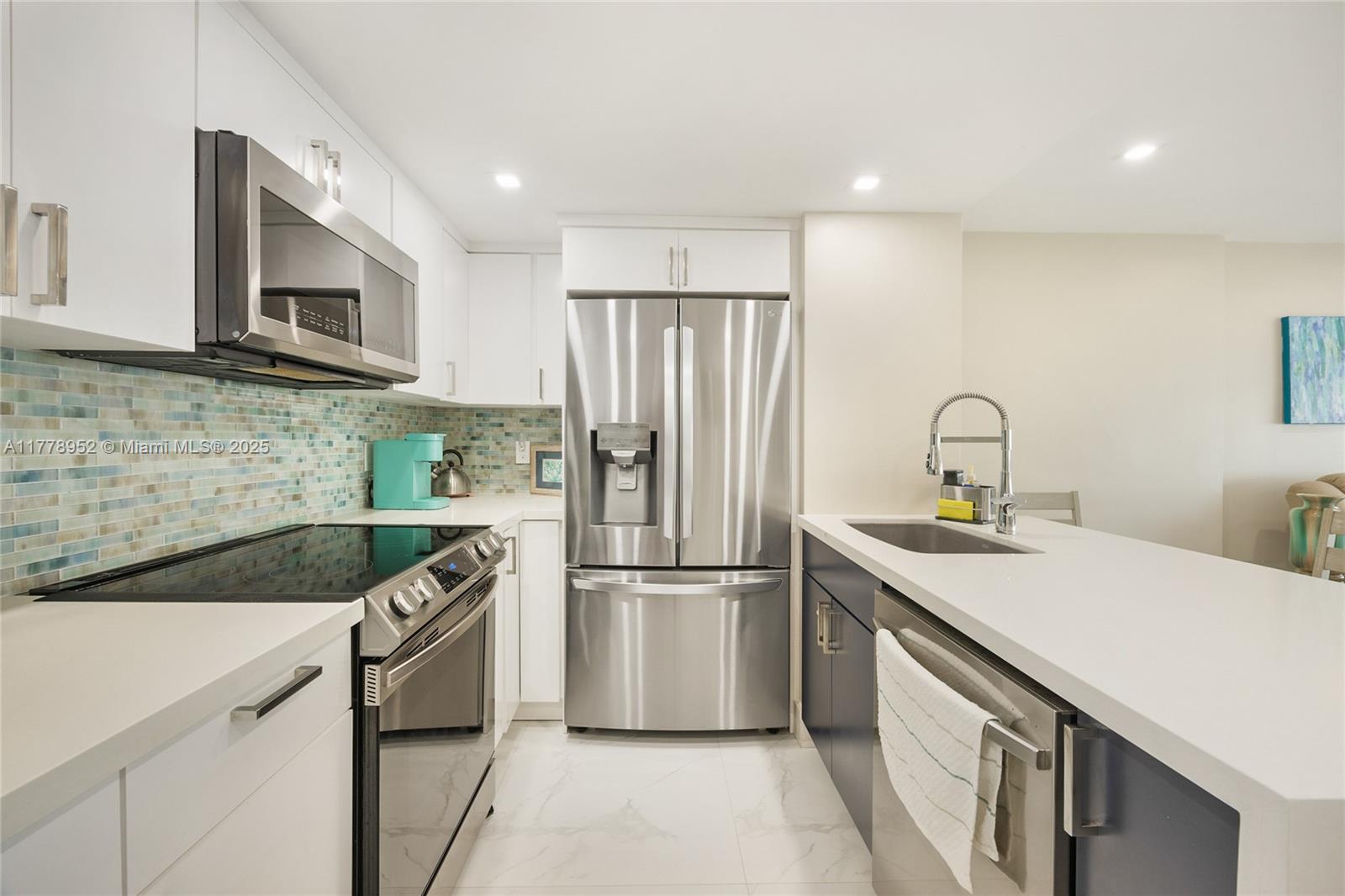 SKY HARBOUR EAST - Residential