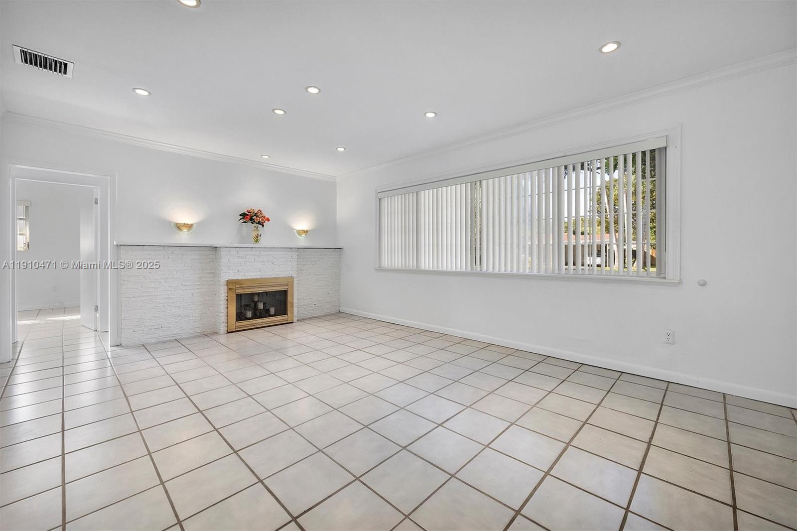 View photos, virtual tours, details... 11111 SW 78th Ct