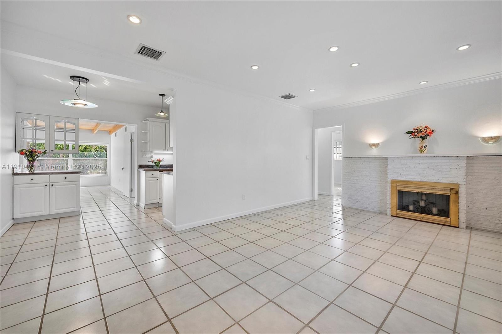 View photos, virtual tours, details... 11111 SW 78th Ct