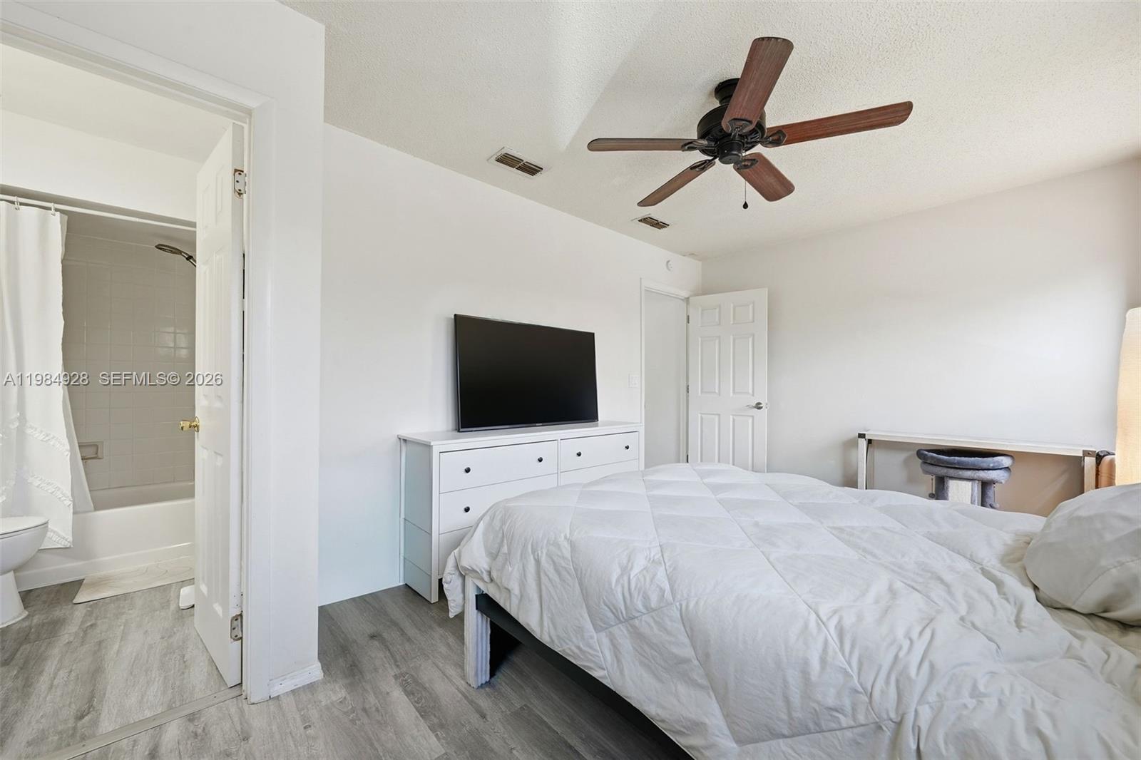 FOX HUNT LANES PH 3 - Residential