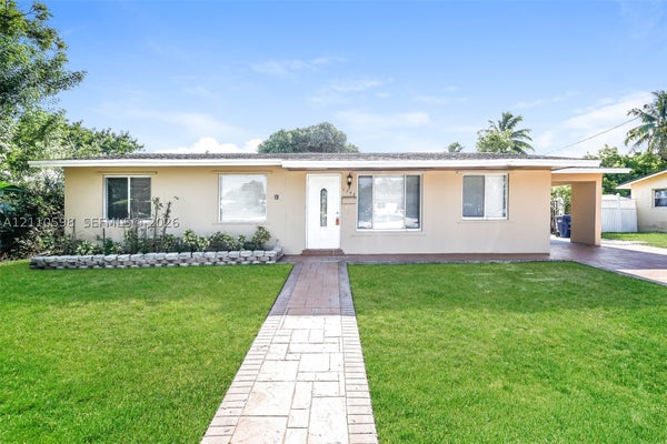 1247 NW 55TH AVE, LAUDERHILL, FL 33313 - Image 3aa2eeab212cbbf5b10370c6eb1bd2f5/2270979679