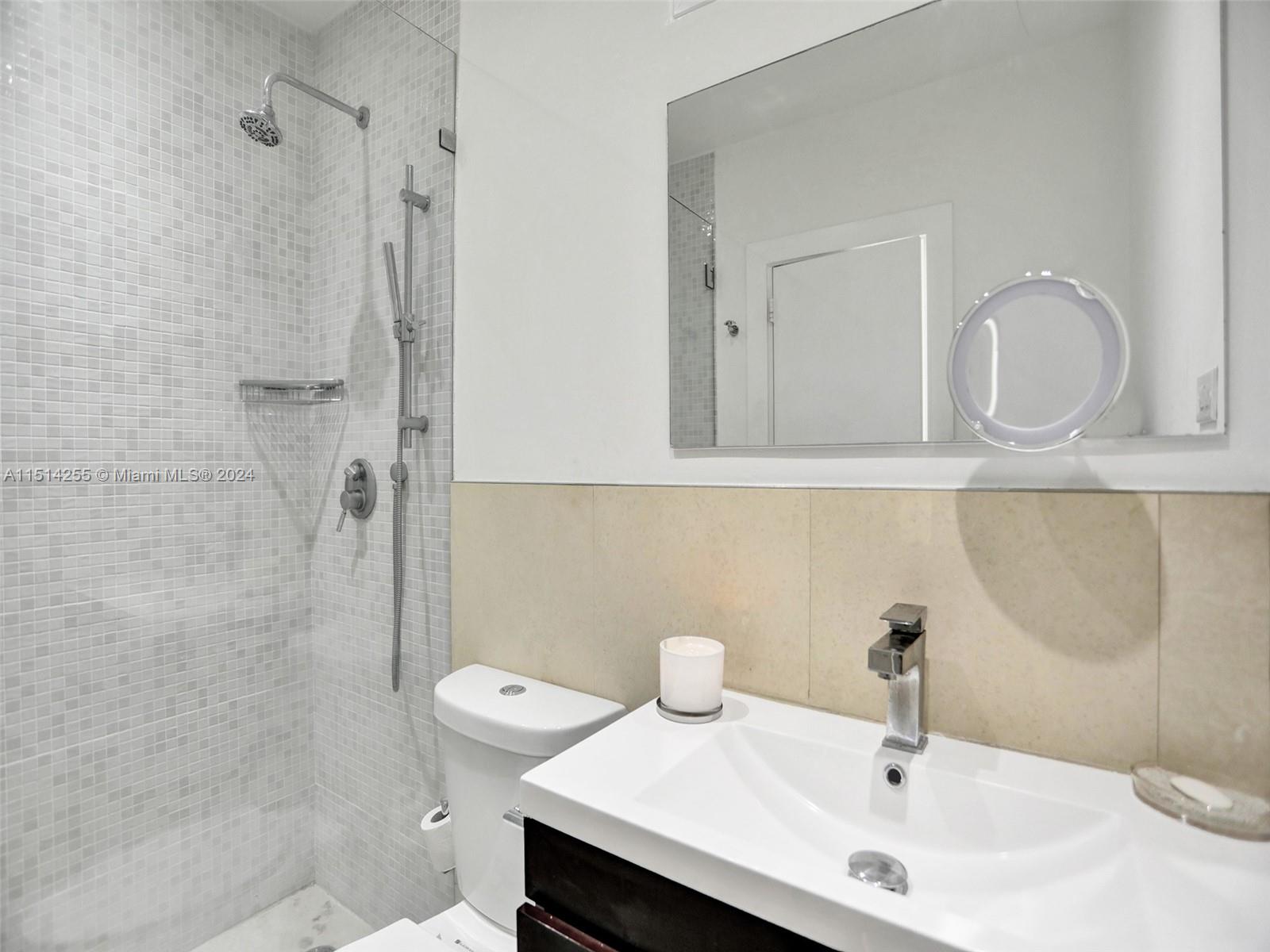BRICKELL TOWNHOUSE CONDO - Residential Lease