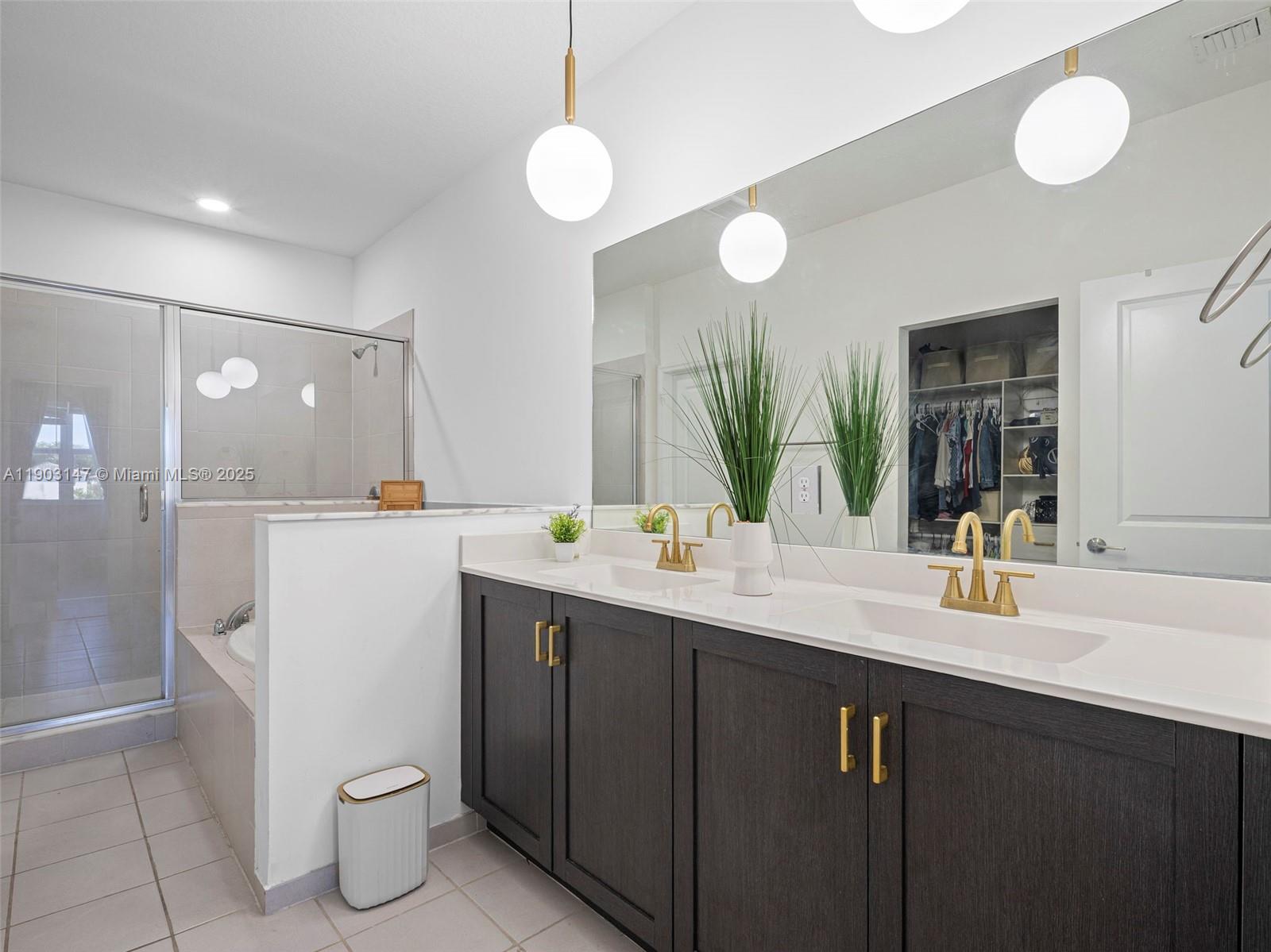 KEYS GATE RESIDENTIAL - Residential Lease