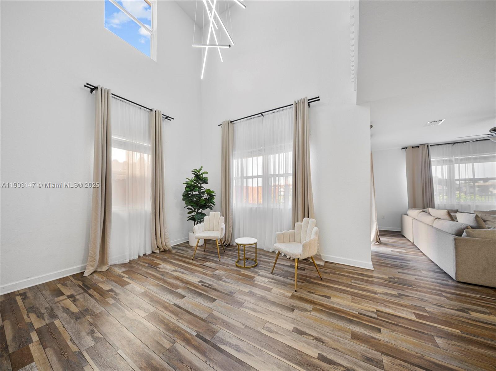 KEYS GATE RESIDENTIAL - Residential Lease