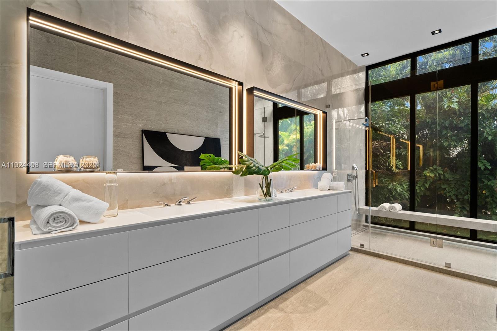 GOLDEN BEACH SEC A - Residential