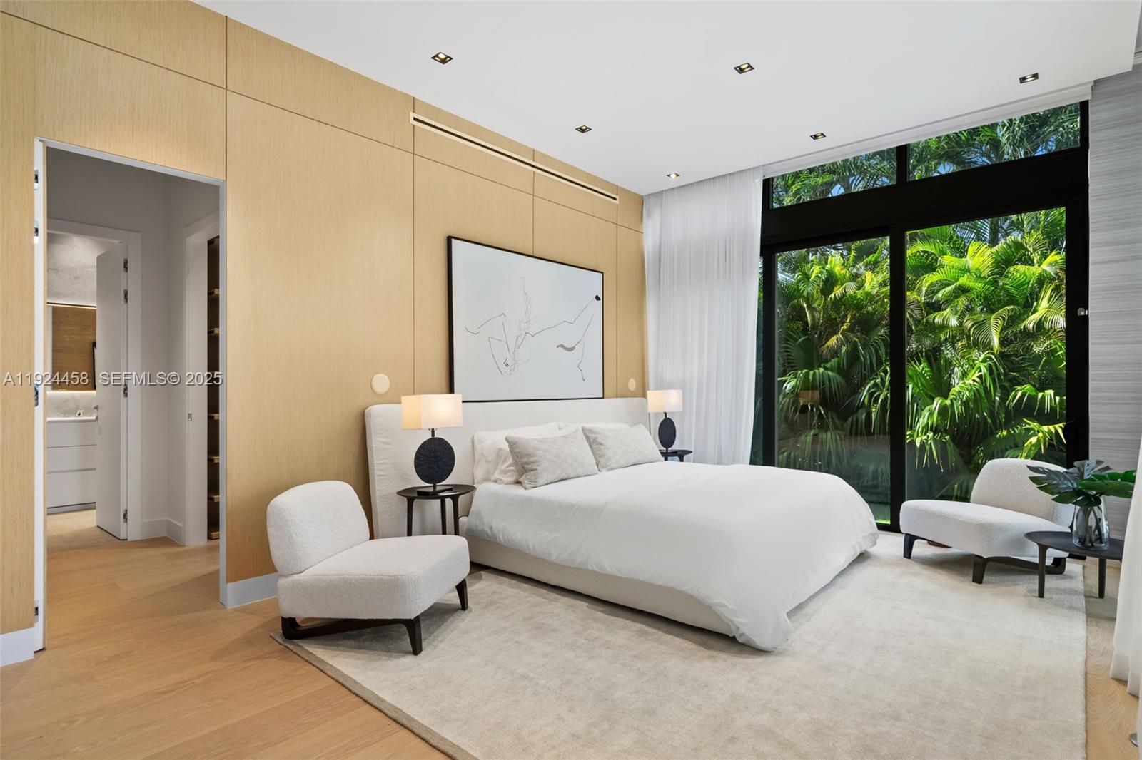 GOLDEN BEACH SEC A - Residential