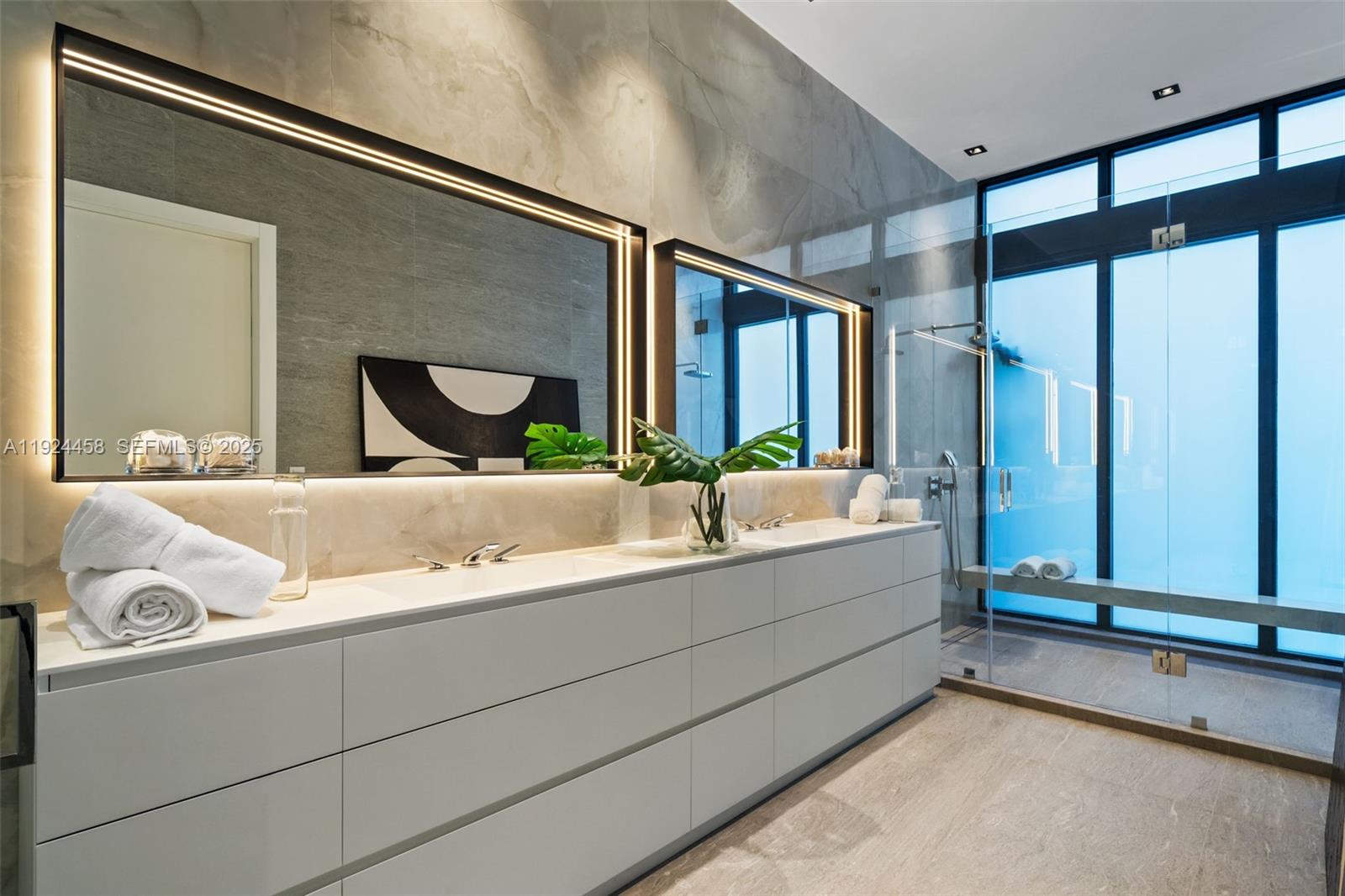 GOLDEN BEACH SEC A - Residential