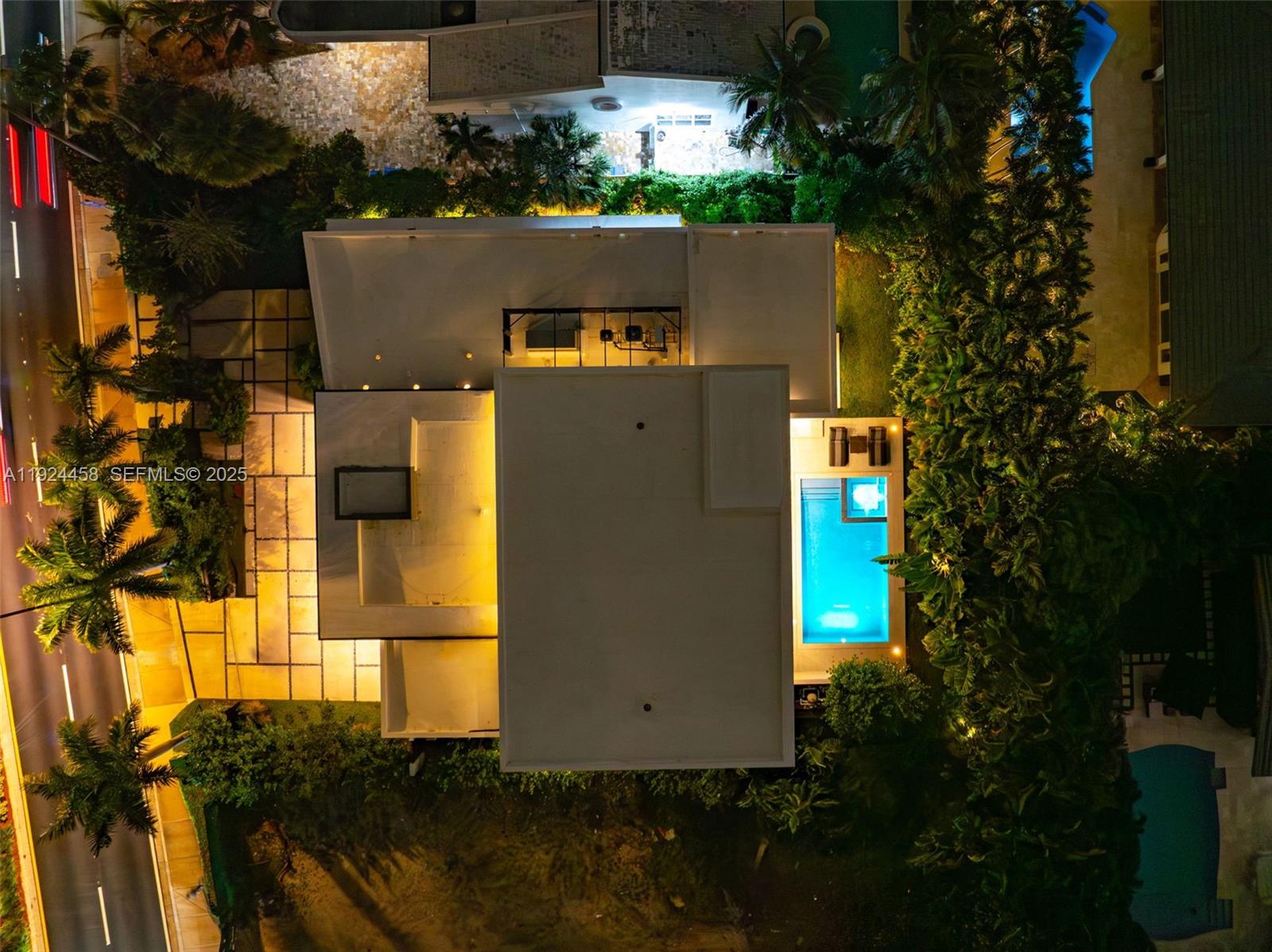 GOLDEN BEACH SEC A - Residential