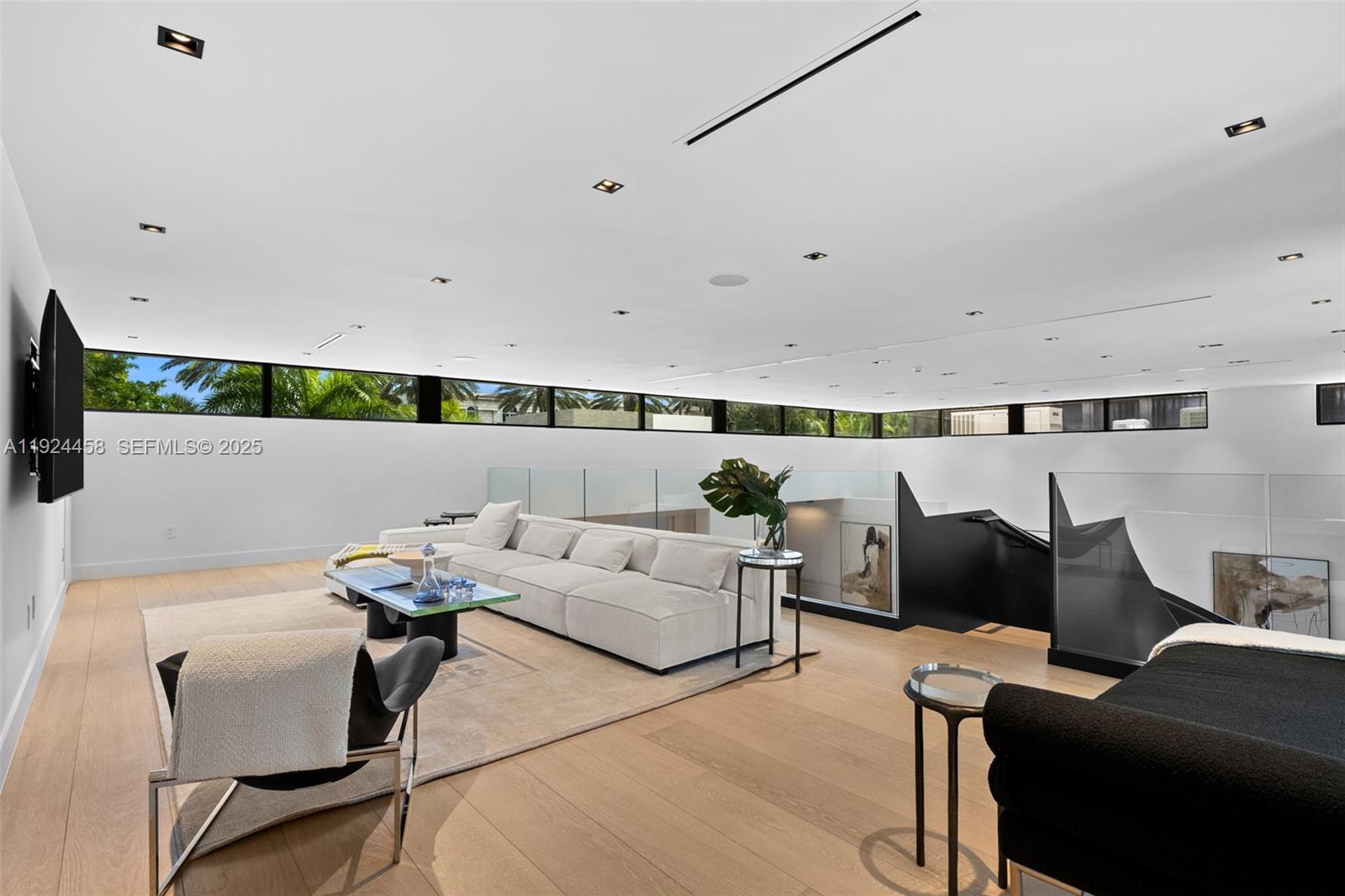 GOLDEN BEACH SEC A - Residential