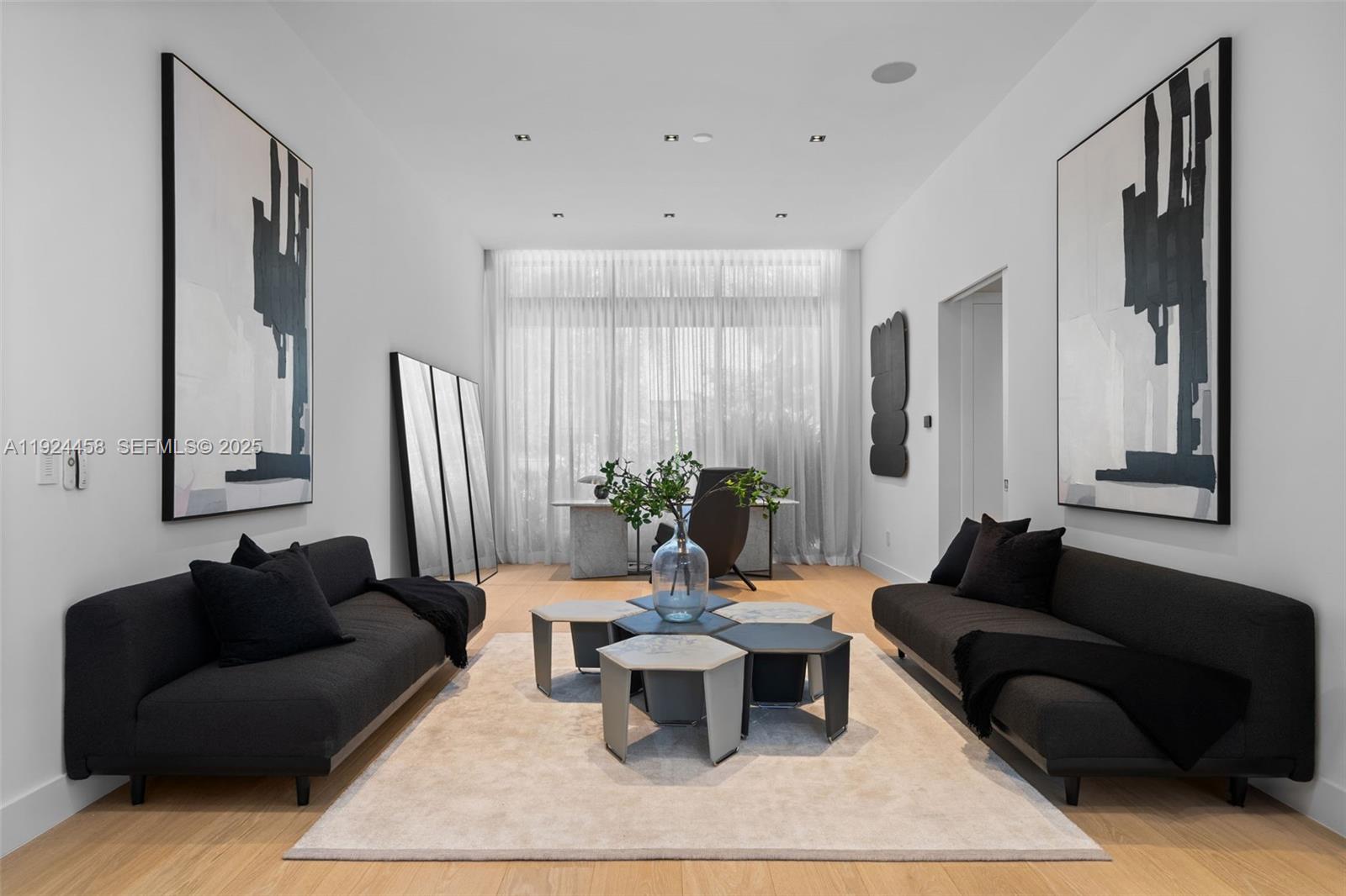 GOLDEN BEACH SEC A - Residential