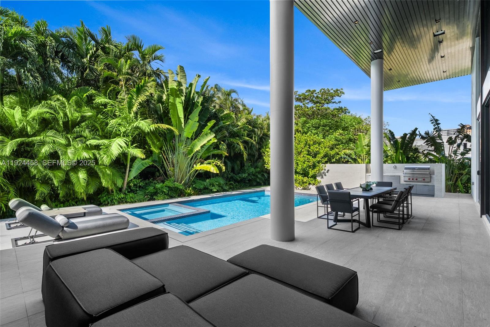 GOLDEN BEACH SEC A - Residential