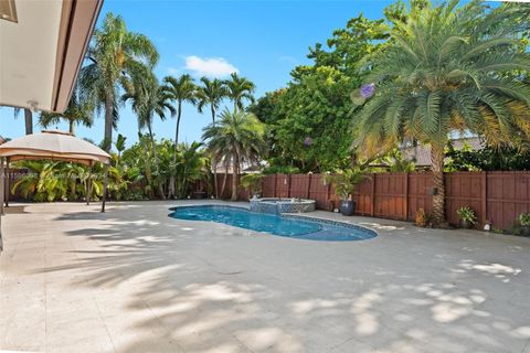 Single Family Residence in Miami FL 15270 145th Ct Ct 22.jpg