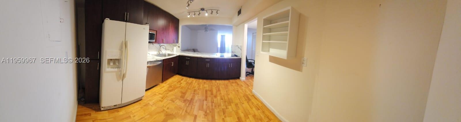 1351 NE Miami Gardens Dr 501E