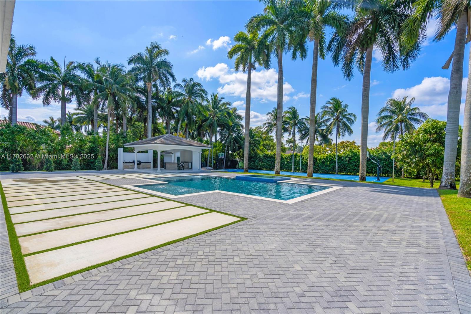 FLORIDA FRUIT LAND COMPAN - Residential