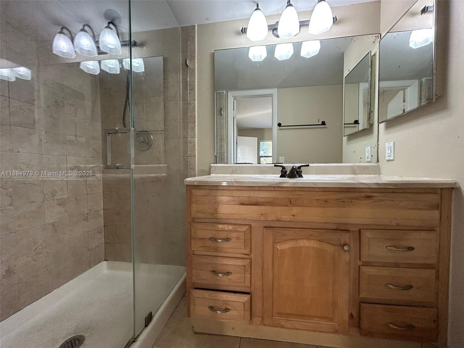 FAIRVIEW AT PEMBROKE POIN - Residential Lease