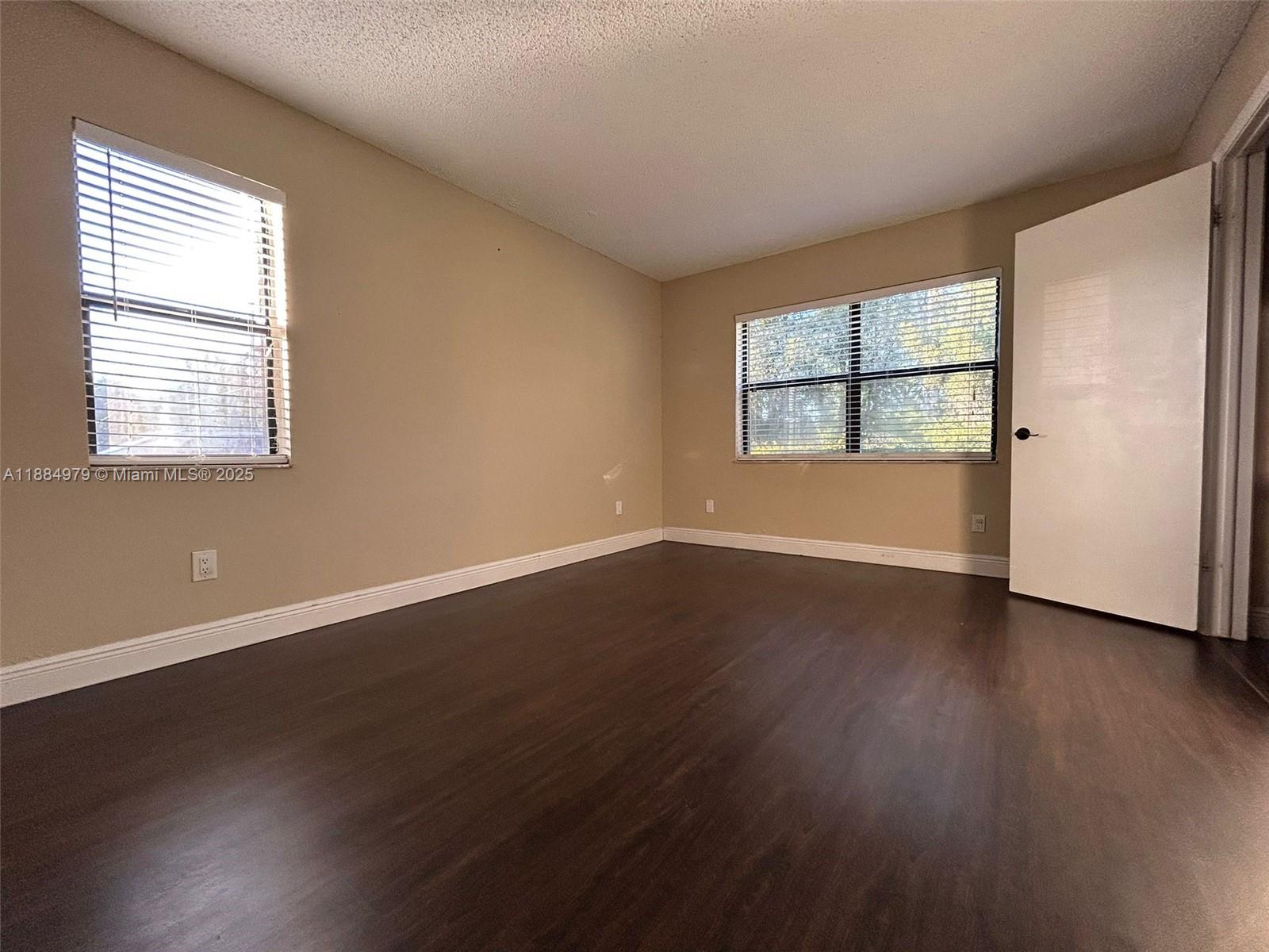 FAIRVIEW AT PEMBROKE POIN - Residential Lease