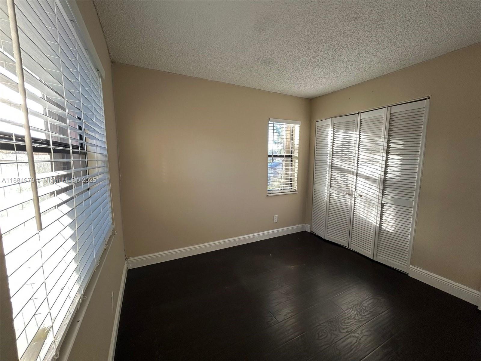 FAIRVIEW AT PEMBROKE POIN - Residential Lease