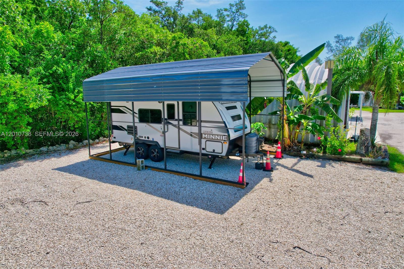 Everglades City - Residential Income