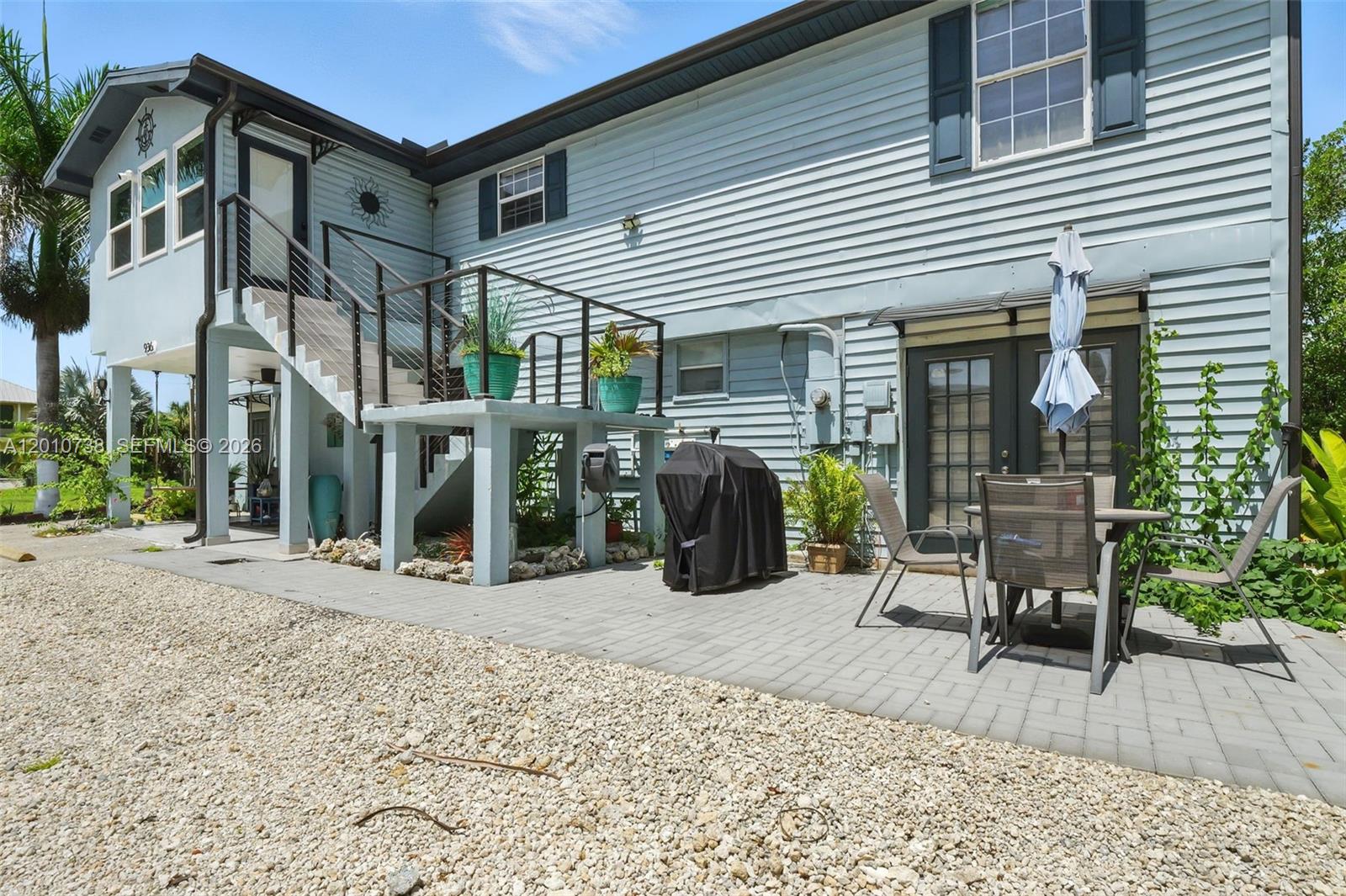 Everglades City - Residential Income