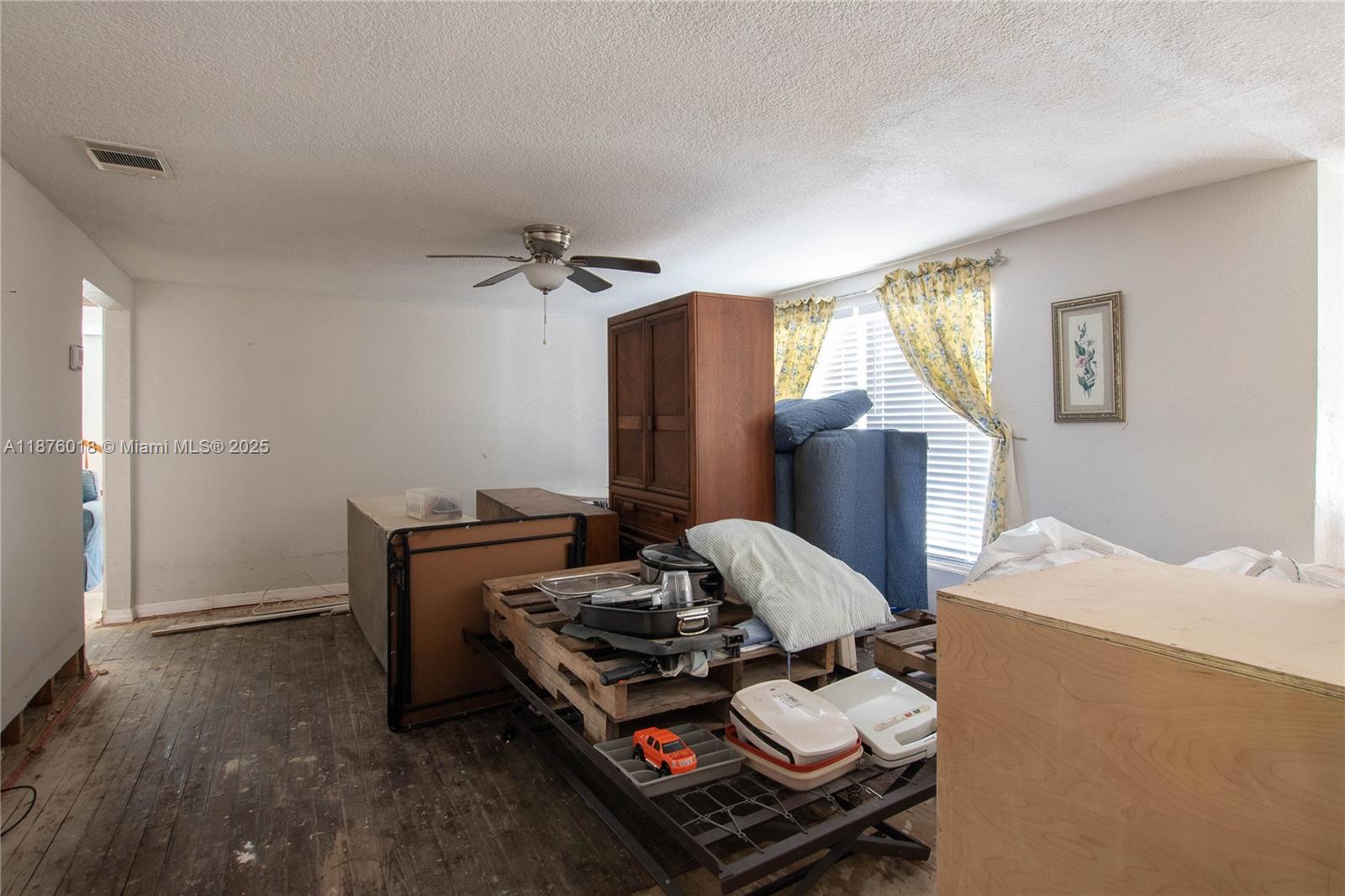 NORTH FORT MYERS - Residential