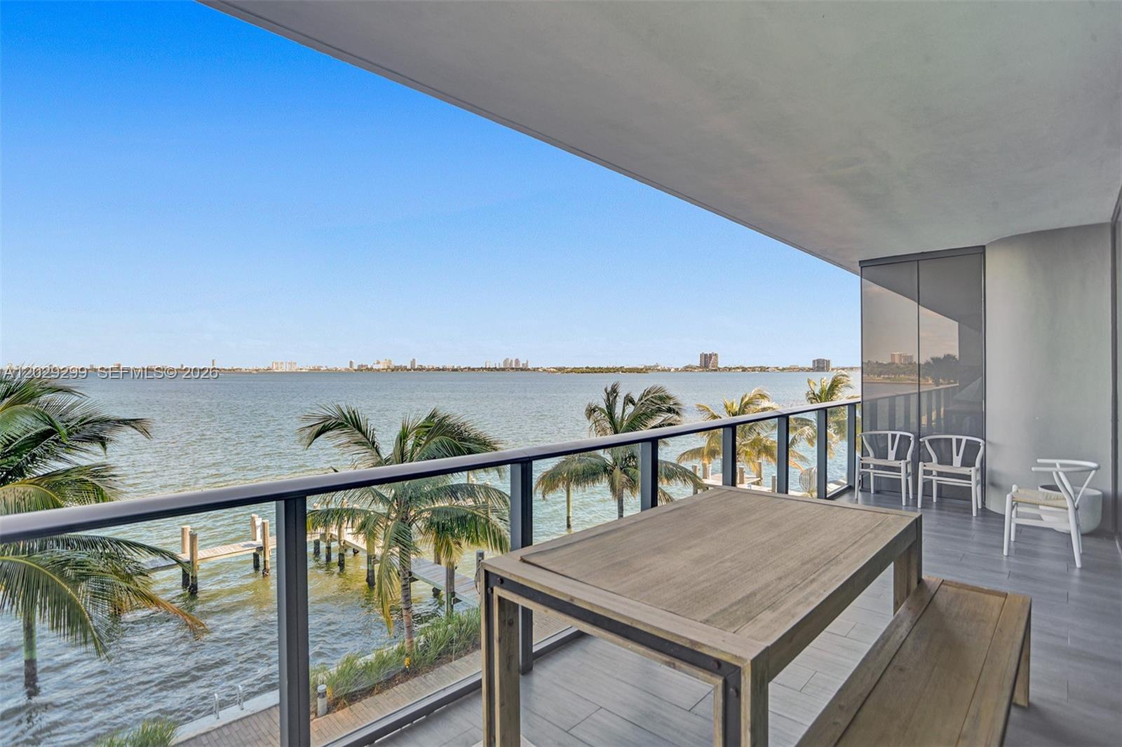 ONE PARAISO CONDO - Residential